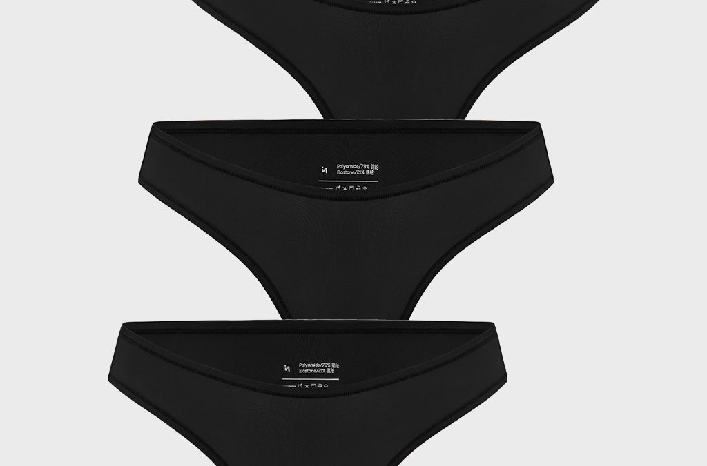 Women's V-shaped Low Rise Thongs 3 Pack Black 3pack